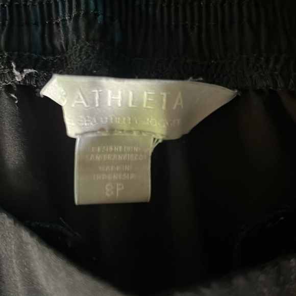 Black Athleta running pants size 8P - Picture 5 of 7